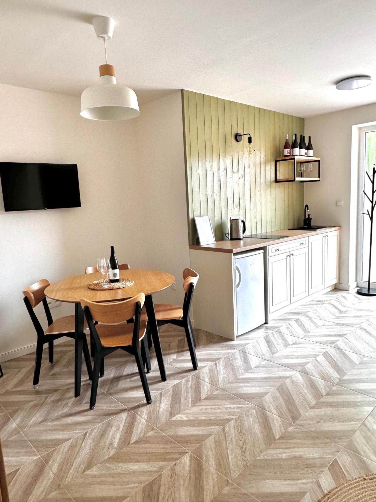 Appartement Kopr à Přítluky Extérieur photo